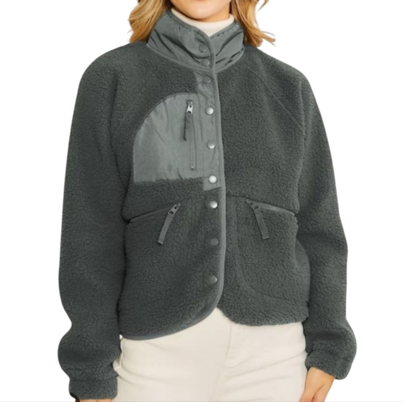 Love Tree Charcoal Gray Cozy Teddy Fleece Zip Pockets Snap Up Jacket NWT Sz S - Picture 1 of 9
